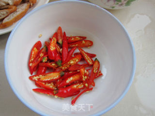 Yucui Shredded Pork with Stropharia recipe