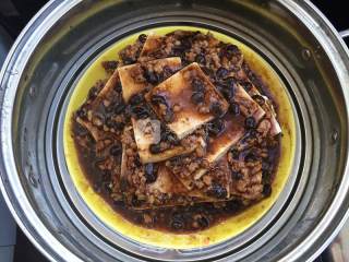 Steamed Tofu with Minced Pork in Tempeh recipe