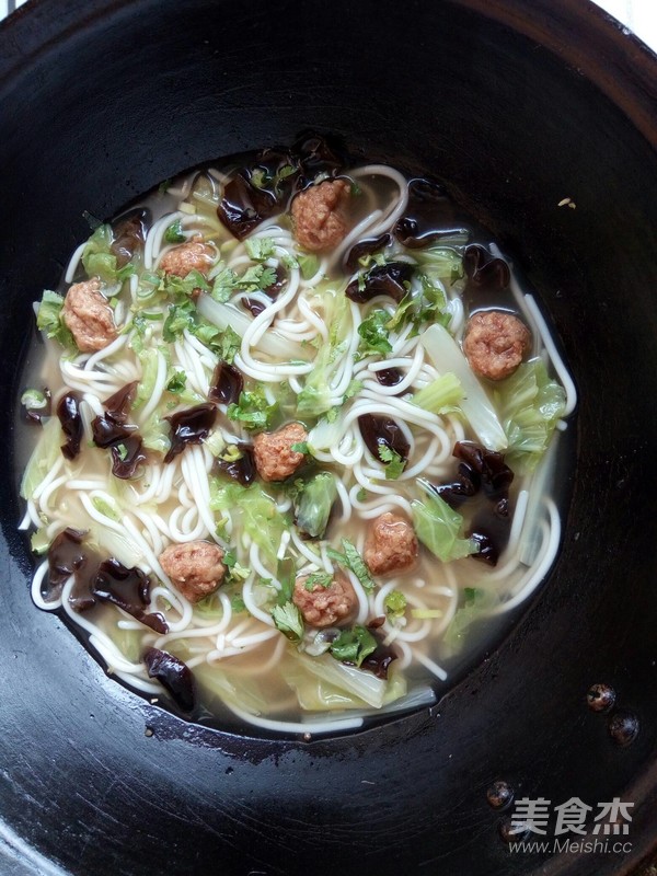 Rice Noodle Soup with Meatballs recipe