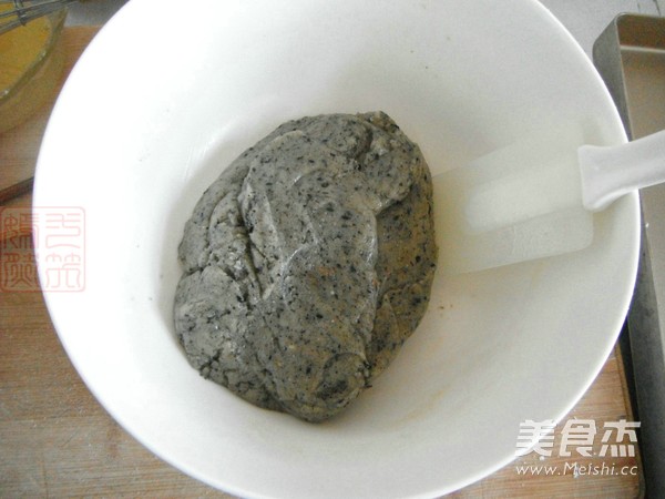 Walnut and Black Sesame Shortbread recipe