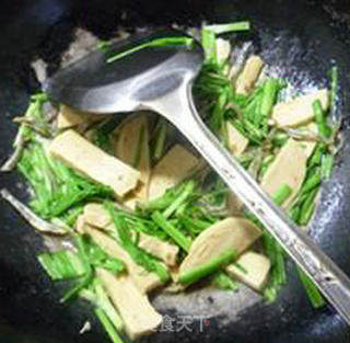 Garlic Sea Cucumber Small Vegetarian Chicken recipe