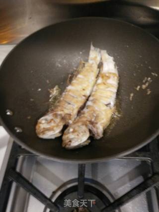 Pan-fried Horsehead Fish recipe