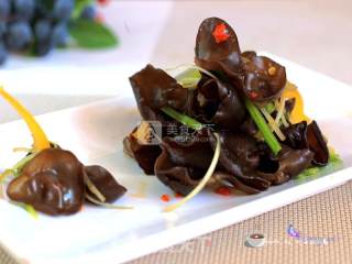 The Secret of Crispy Fungus--crispy Mixed Autumn Fungus recipe