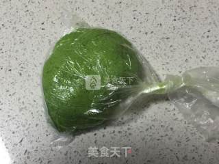 #aca烤明星大赛# Spinach Biscuit Ring (very Suitable for Baby's Teething Biscuits) recipe