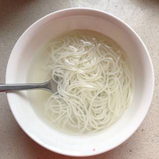 Old Chicken Noodles with Field Mushroom recipe