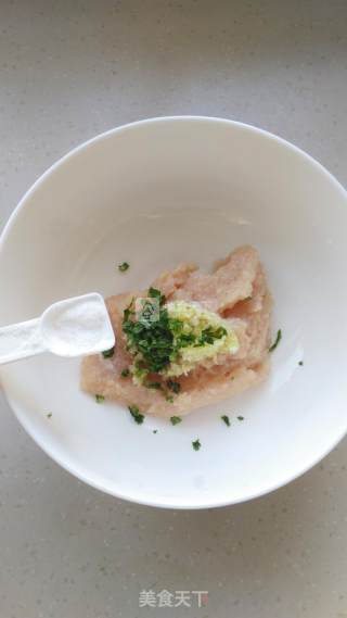 Healthy and Delicious Low-fat Weight Loss Products~~~ Celery Chicken Breast Meatballs recipe