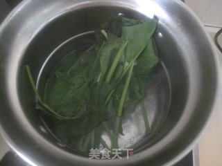 Old Vinegar Spinach and Peanuts recipe