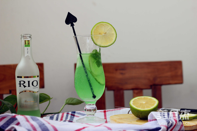 Lime Mint Cocktail recipe