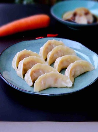 Carrot Pork Steamed Dumplings recipe