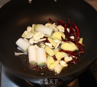 #trust之美# Our Favorite National Dish---spicy Boiled Fish recipe