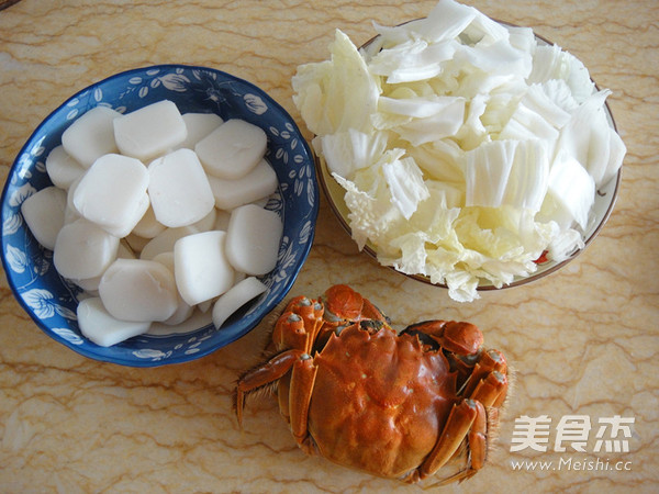 Rice Cake, Cabbage and Crab Soup recipe