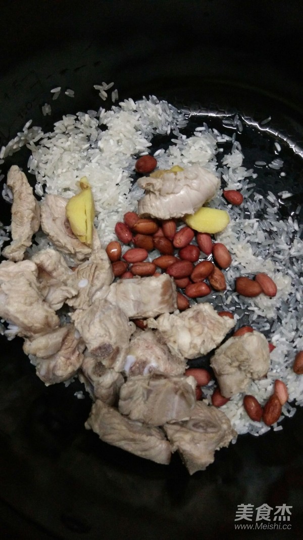 Peanut Pork Ribs Congee recipe