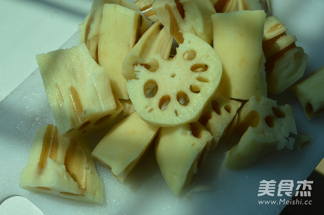 Big Bone Lotus Root Soup recipe