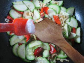 Fried Zucchini with Red Pepper recipe