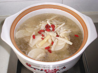 Sour Radish Lao Duck Soup recipe
