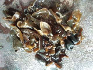 Black Fungus Sweet and Sour Lotus Root Slices recipe