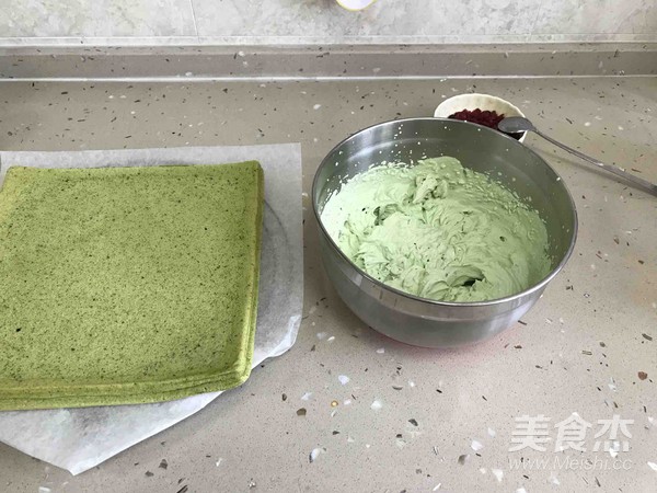 Matcha Cake Roll recipe