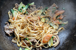 Cumin Beef Stir-fried La Tiao Homemade Noodles recipe