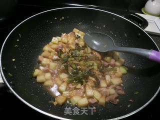 Diced Pork with Scallion and Winter Melon recipe