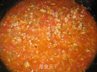 Spaghetti with Tomato Meat Sauce recipe