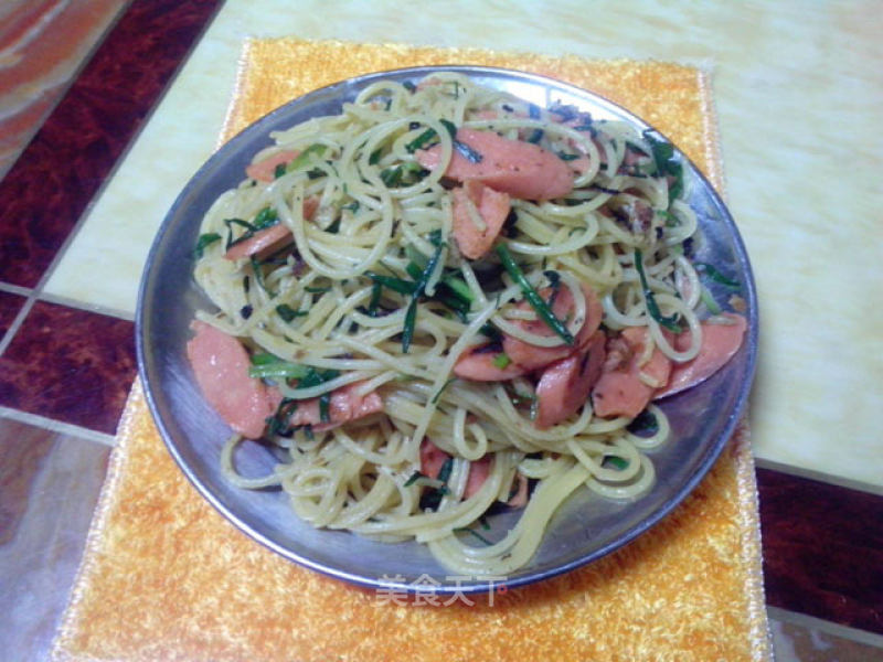 A Different Feeling ~ ~ Stir-fried Spaghetti with Ham recipe
