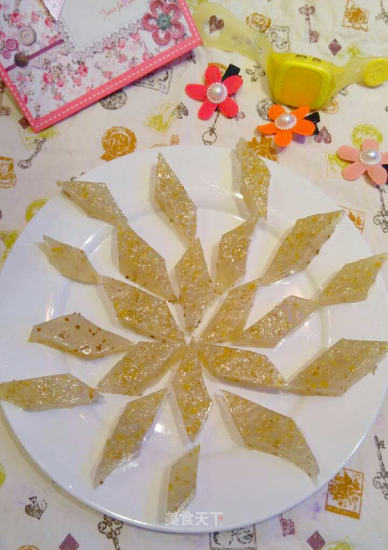 Osmanthus Horseshoe Cake