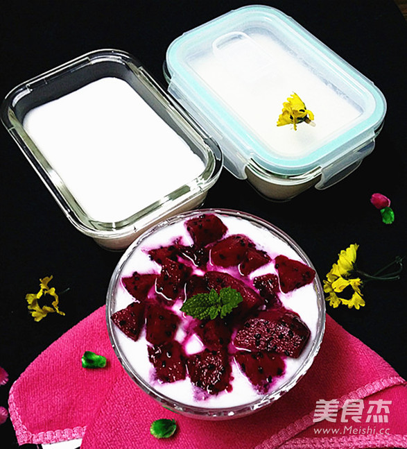 Old Yogurt with Red Pitaya recipe