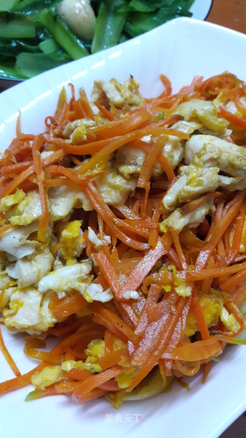 Scrambled Eggs with Carrots recipe