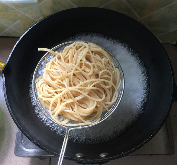 Stir-fried Pasta with Mushroom Meat Sauce#breakfast# recipe