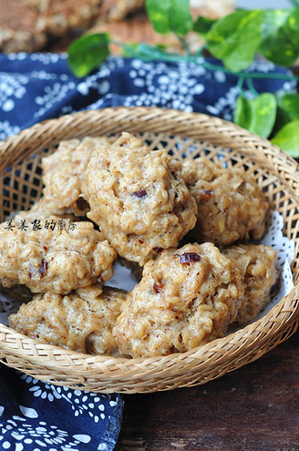 Oatmeal and Red Date Cake recipe