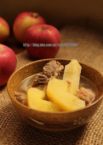 Apple Bamboo Cane Pork Bone Soup recipe