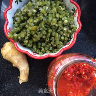 Fried Capers with Tender Ginger recipe