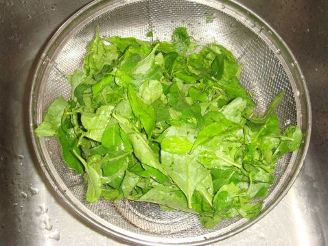 Wolfberry Leaf Quick Roll Soup recipe