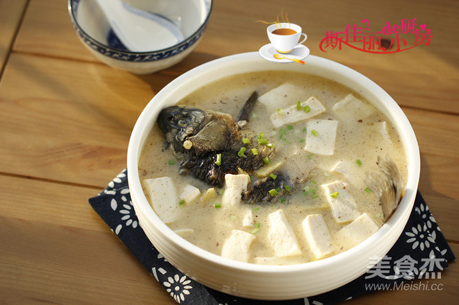 Crucian Tofu Soup recipe