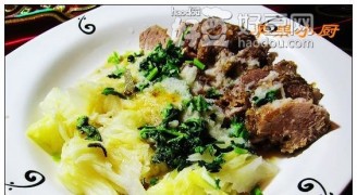 Garlic Mixed with Meat recipe