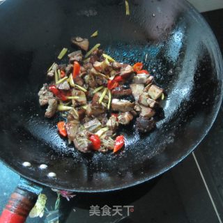 Stir-fried Cured Chicken Thigh recipe