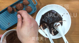 Matcha Chocolate Truffles, One Bite Down, Silky Smooth, Melt in Your Mouth, Simple and Cheap. recipe
