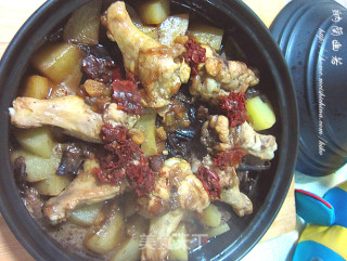 【taji Pot】——roasted Wing Roots with Hazel Mushroom and Potato recipe