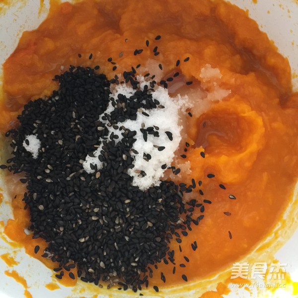 Pumpkin Pie Roll with Seaweed recipe