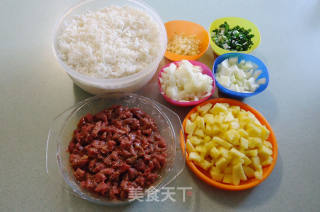 Fried Rice with Beef and Pineapple recipe