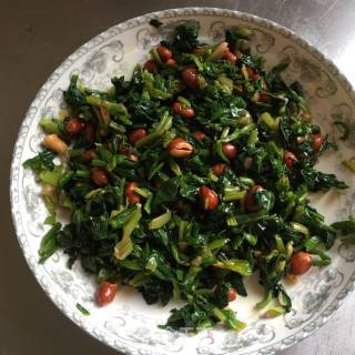 Peanuts Mixed with Spinach recipe