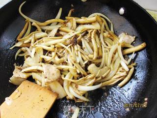 Onion Tea Tree Mushroom recipe