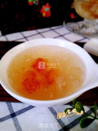 Peach Gum White Fungus Soup recipe