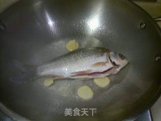 Crucian Tofu Soup recipe