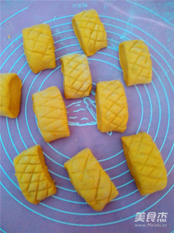 Patterned Pumpkin Buns recipe