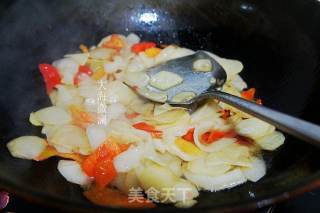 Old Cucumber Fried Green Pepper Potato Chips recipe