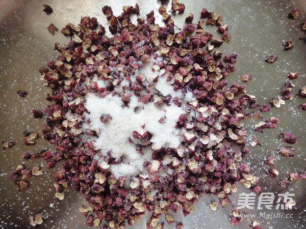 Homemade Salt and Pepper Powder recipe