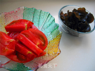 Beef Brisket Soup with Tomato Sauce and Soy Beans recipe