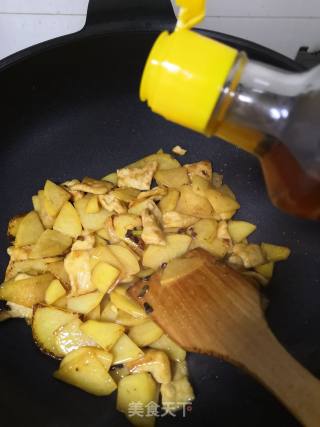 Fried Pork with Potatoes recipe