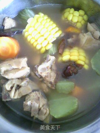 The Soup is Watery in The Bitter Summer-corn Lettuce Stewed Chicken Soup recipe